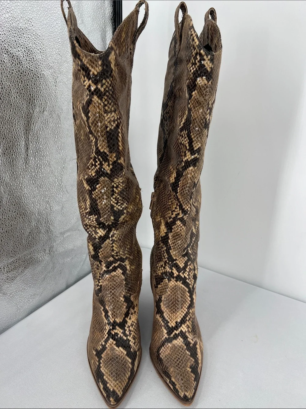 Jessica Simpson Brown Snake-Print Havrie boots